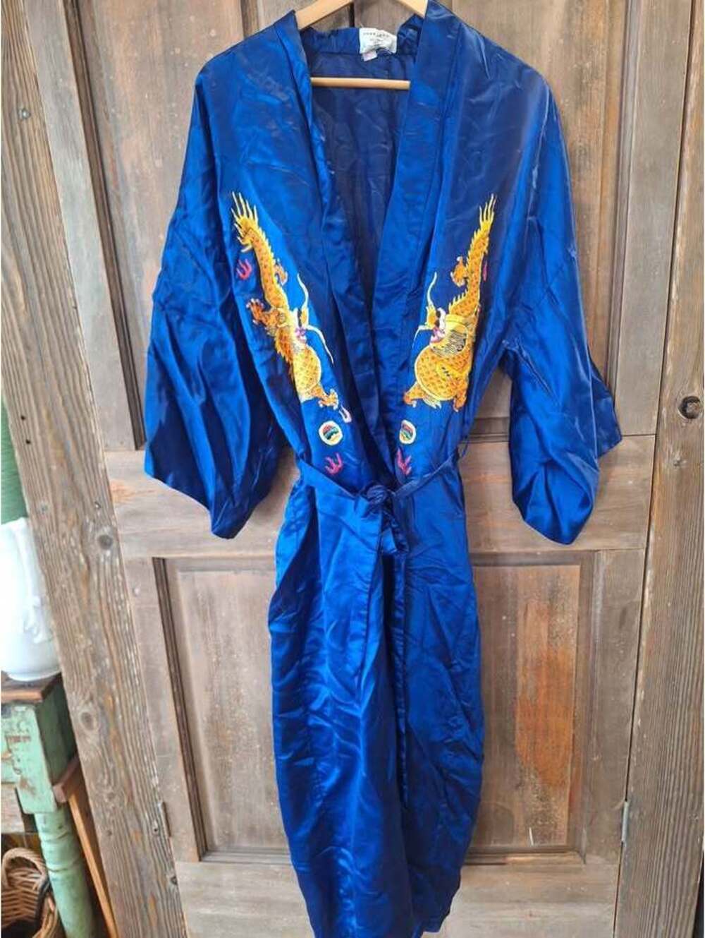 100% silk kimono robe, dragons, navy blue, Medium/ L.